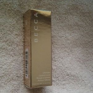 Becca - Ultimate Lipstick Love

- Dune